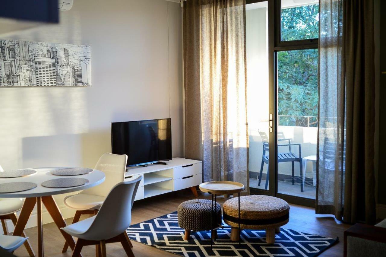 Appartement Ikon Self Catering à Windhoek Extérieur photo